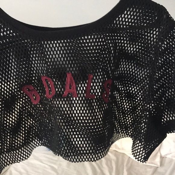 Crop Top “GOALS” - Picture 3 of 3